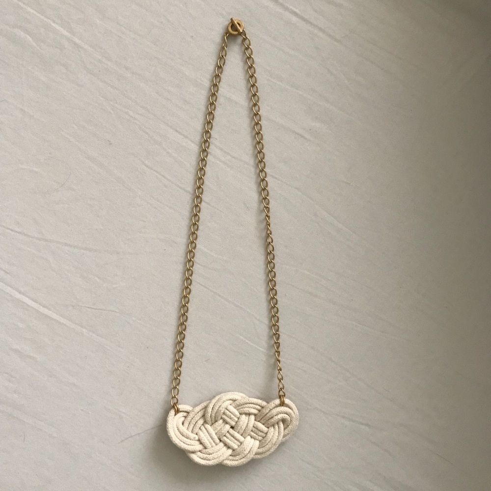 Knot Necklace